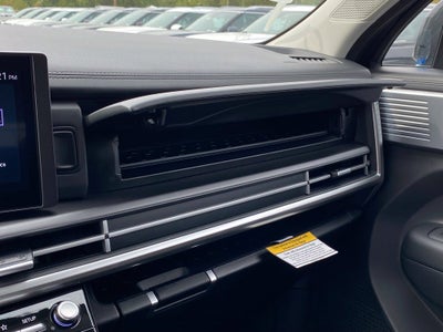 2027 Hyundai Santa Fe SE