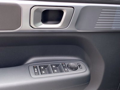 2027 Hyundai Santa Fe SE