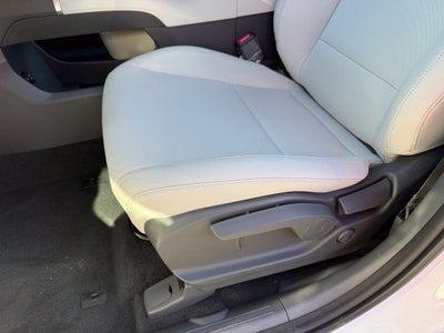 2027 Hyundai Santa Fe SE
