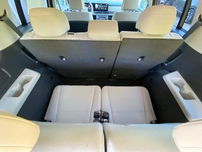 2027 Hyundai Santa Fe SE