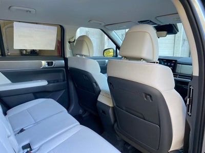 2027 Hyundai Santa Fe SE