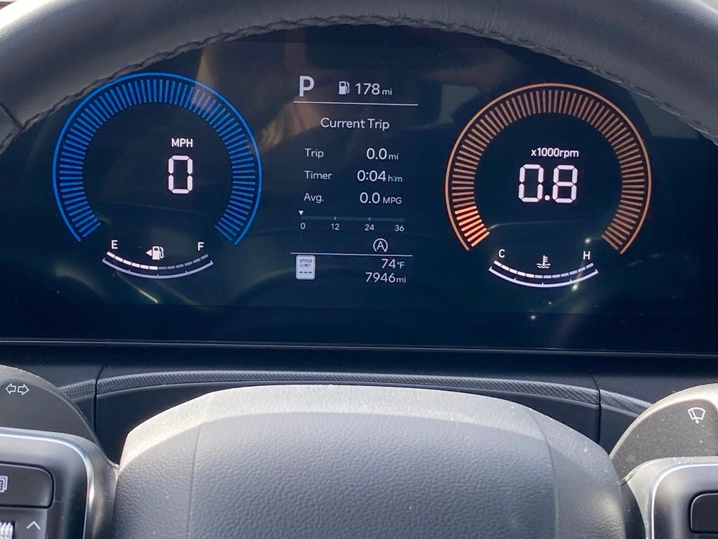 2025 Hyundai Santa Fe SE FWD