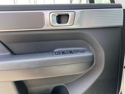 2025 Hyundai Santa Fe SE FWD