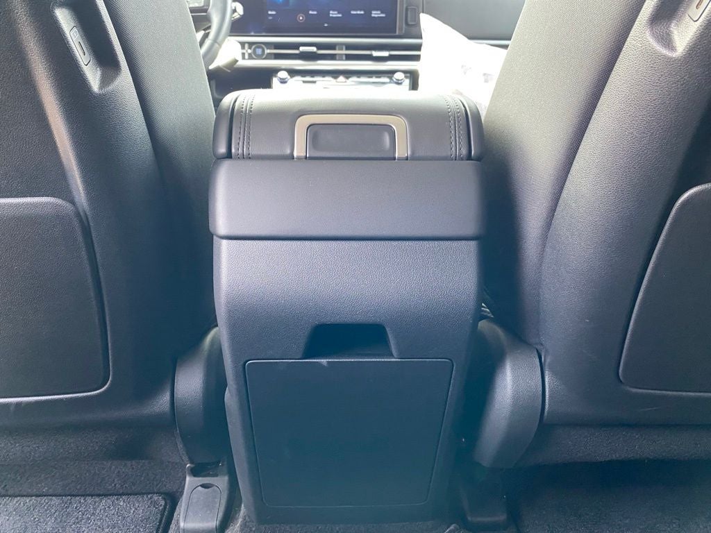 2025 Hyundai Santa Fe SE FWD