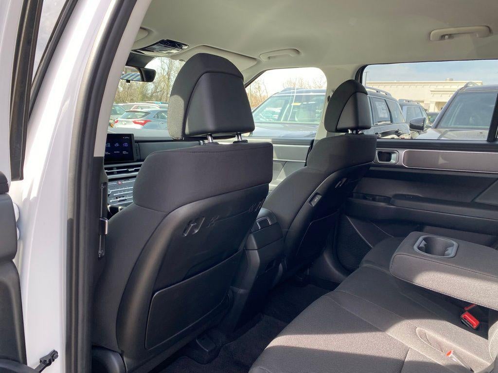 2025 Hyundai Santa Fe SE FWD