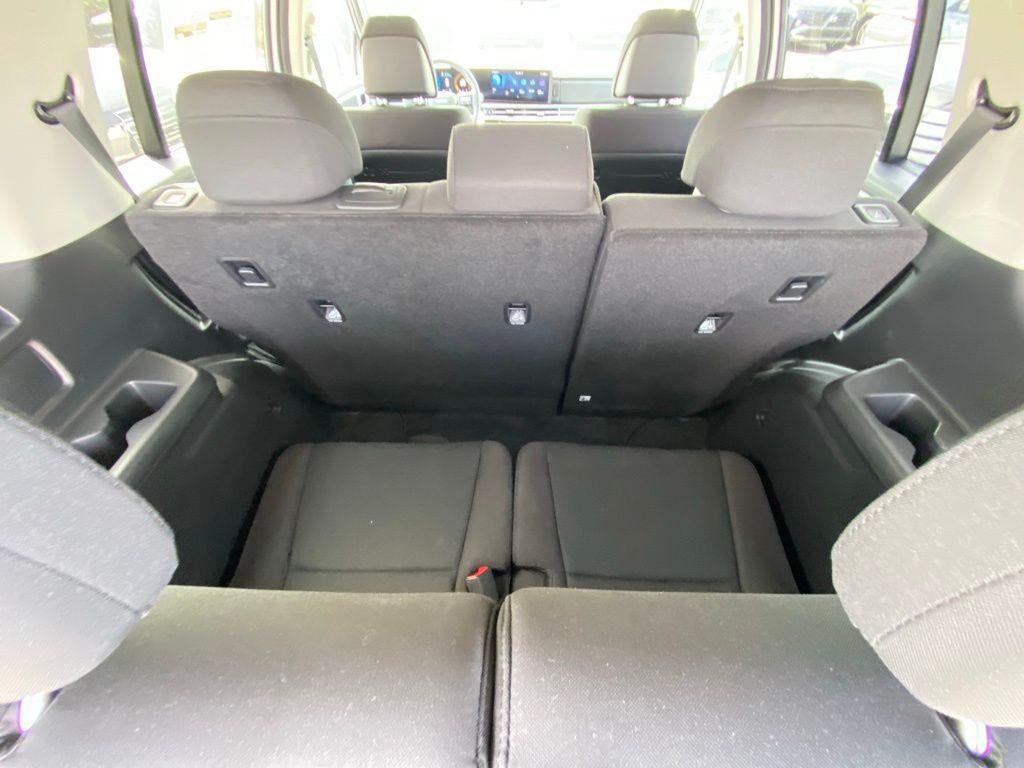 2025 Hyundai Santa Fe SE FWD