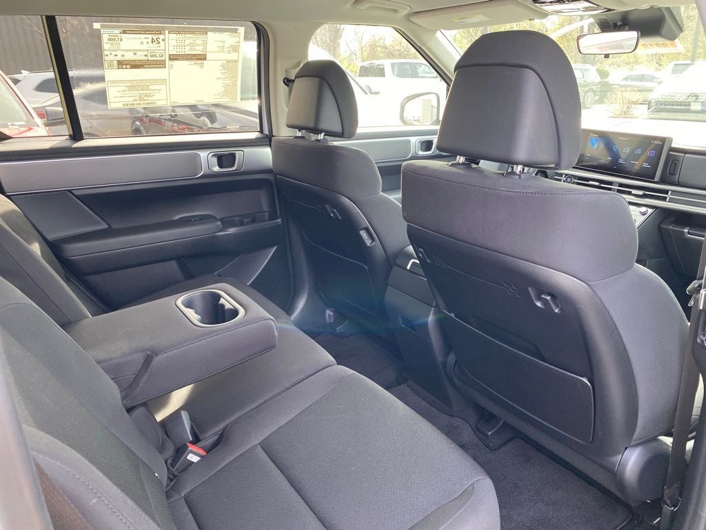 2025 Hyundai Santa Fe SE FWD