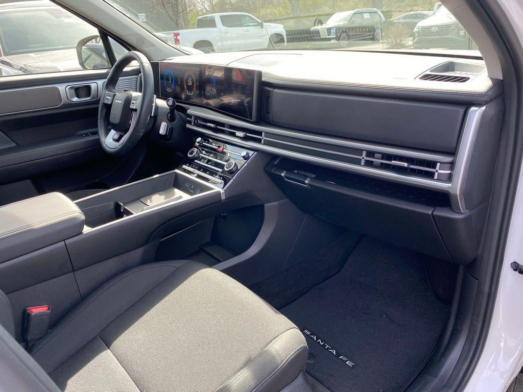 2025 Hyundai Santa Fe SE FWD