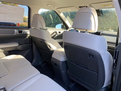 2027 Hyundai Santa Fe SE