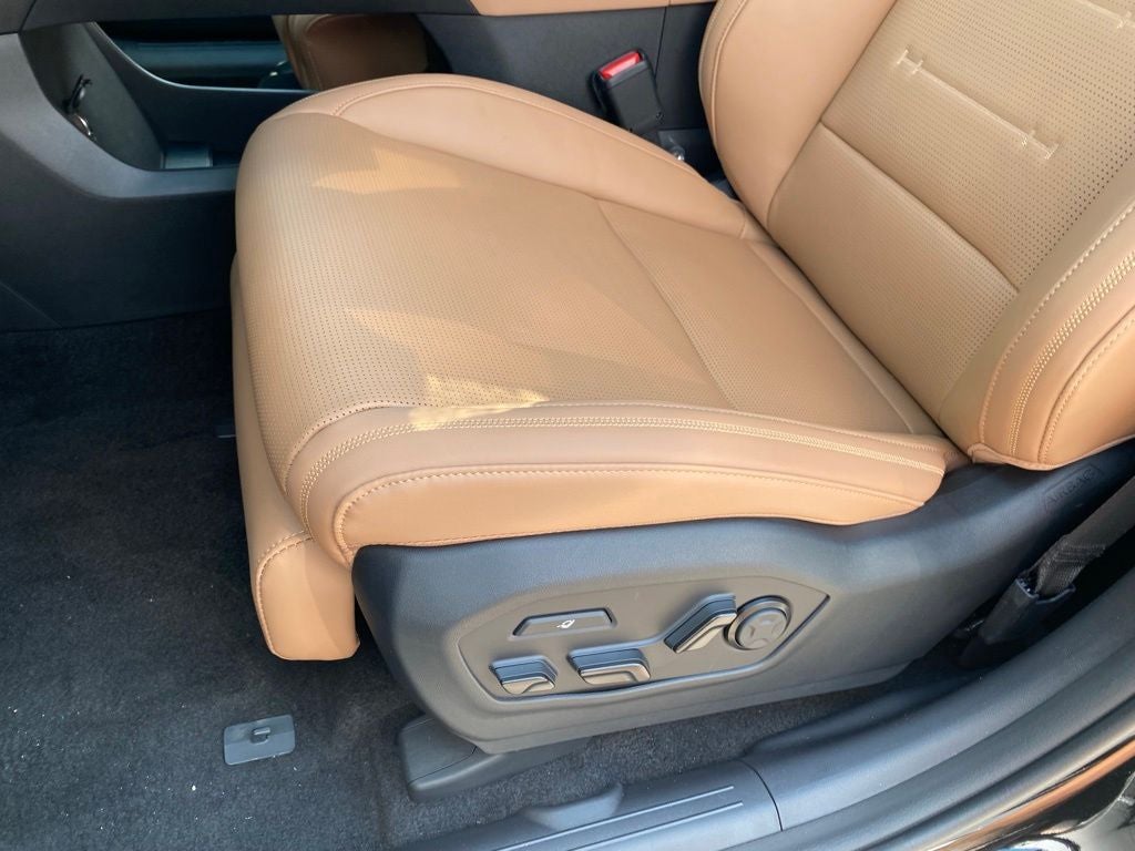 2027 Hyundai Santa Fe Calligraphy