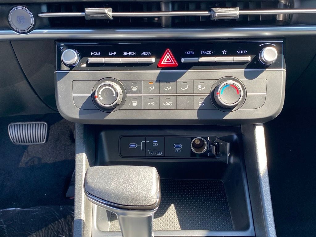 2026 Hyundai Santa Cruz SE