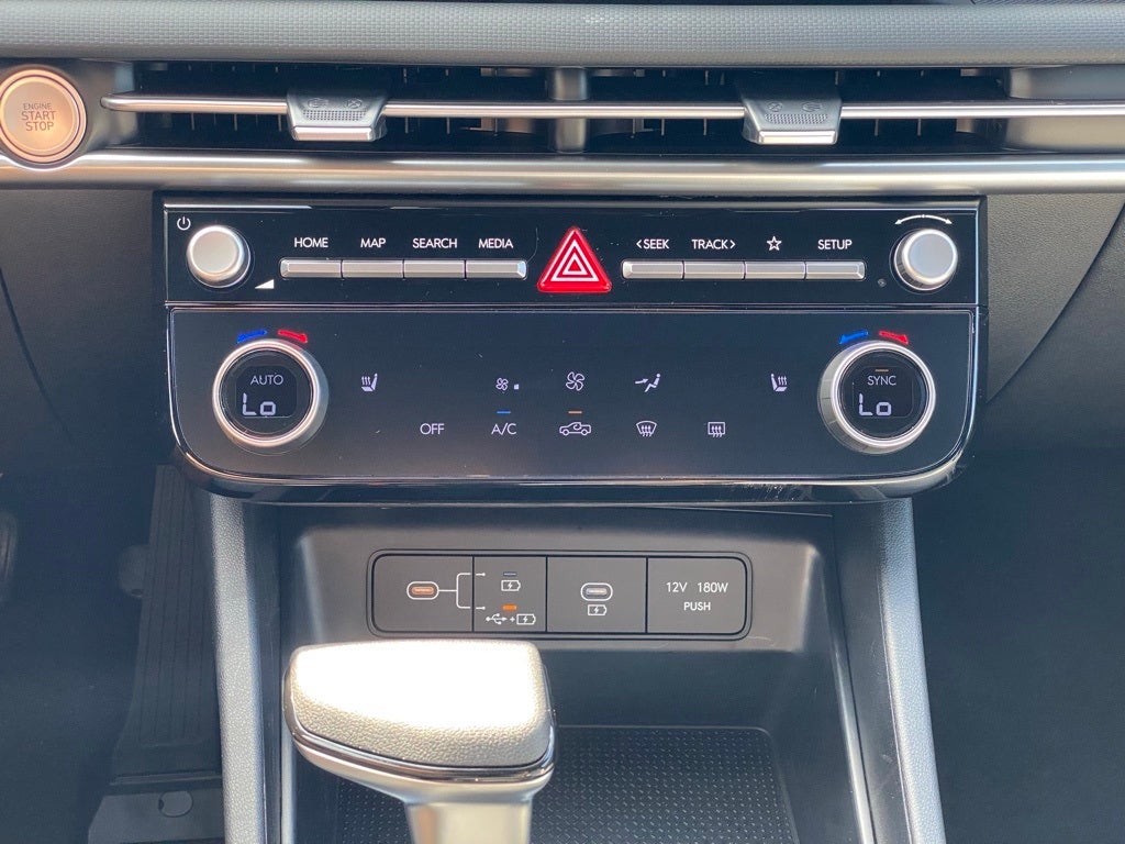 2026 Hyundai Santa Cruz SEL FWD