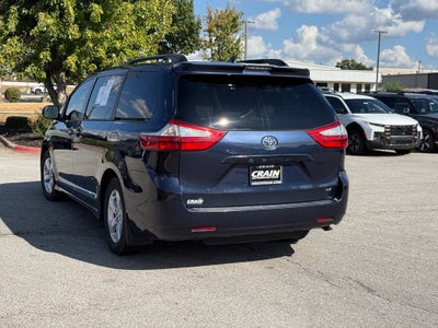 2018 Toyota Sienna LE 8 Passenger