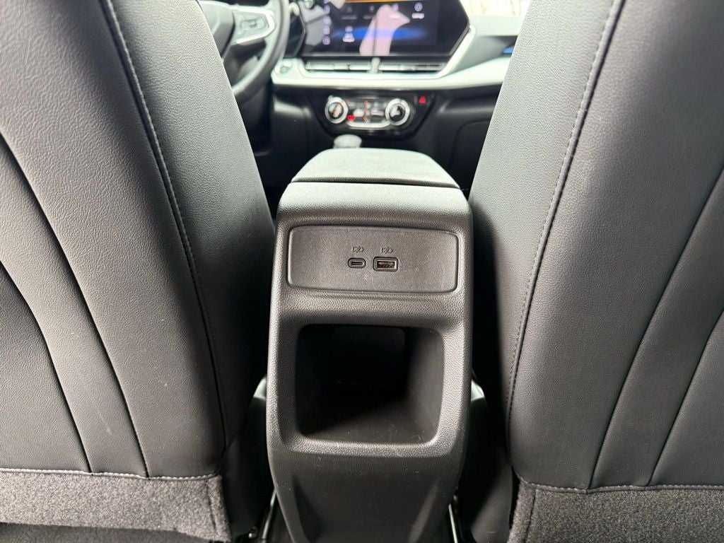 2025 Chevrolet Trax LT CLEAN CARFAX