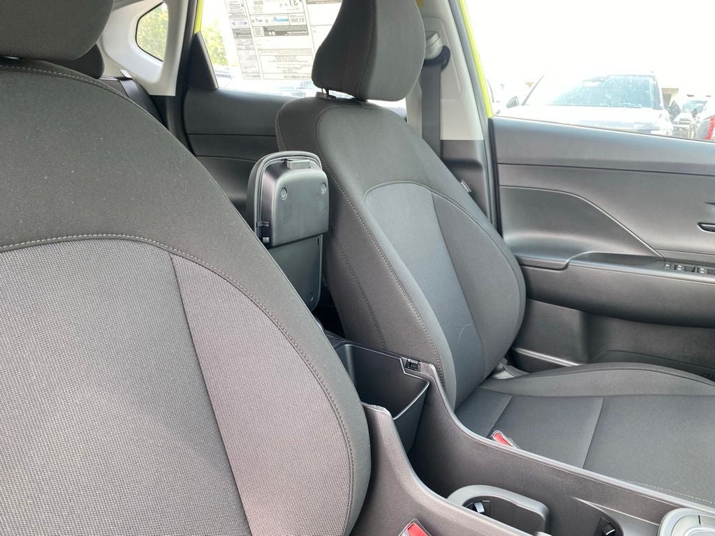 2027 Hyundai Kona SE