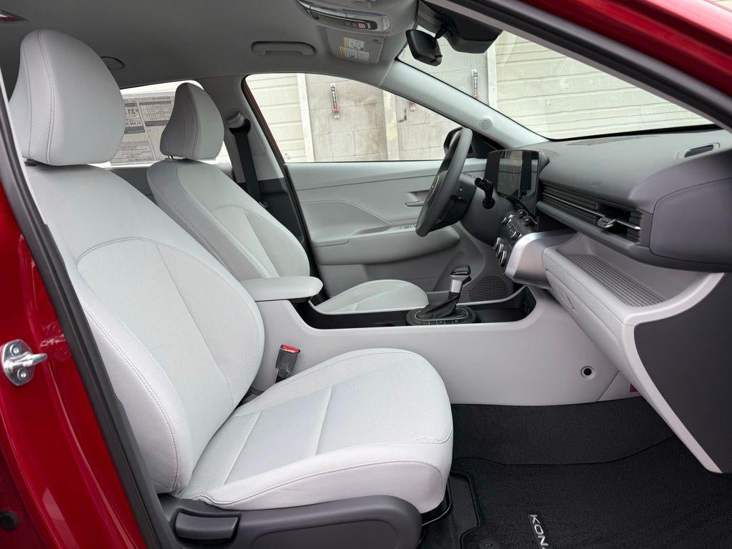 2026 Hyundai Kona SE FWD