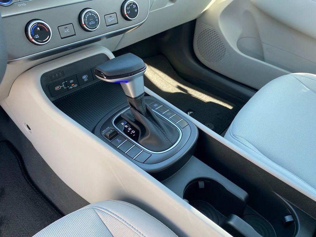 2026 Hyundai Kona SE AWD