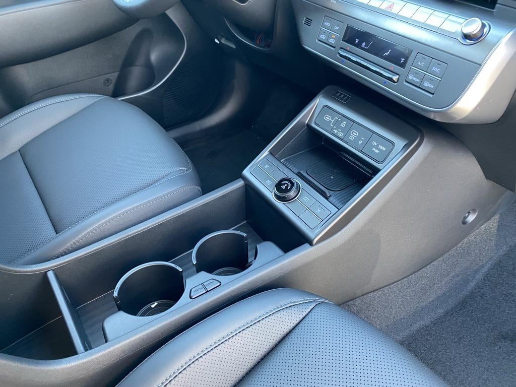 2026 Hyundai Kona SEL Premium AWD