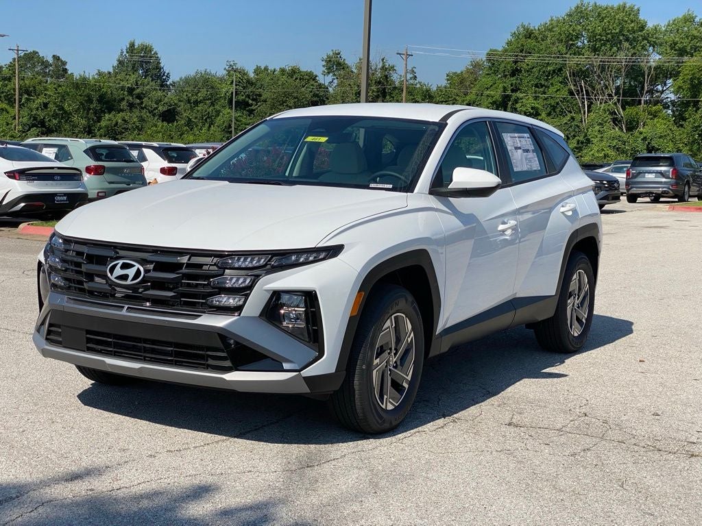 2026 Hyundai Tucson Hybrid Blue SE