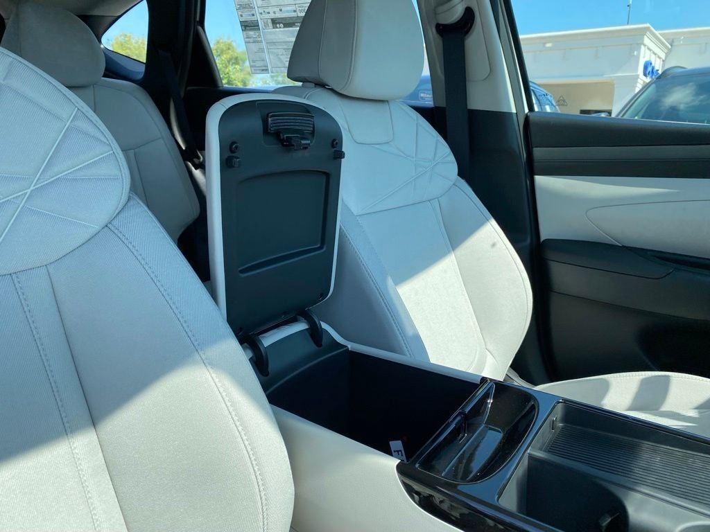 2026 Hyundai Tucson Hybrid Blue SE