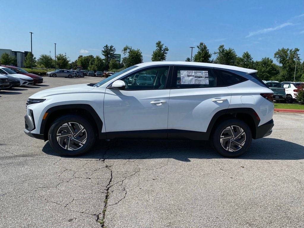 2026 Hyundai Tucson Hybrid Blue SE