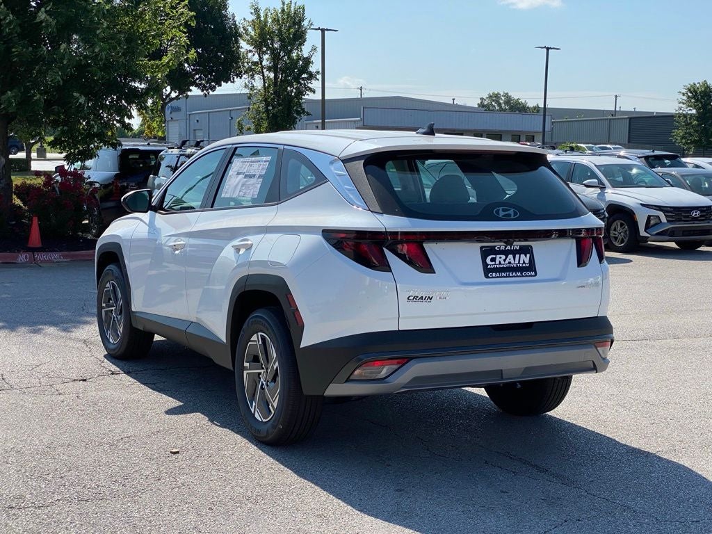 2026 Hyundai Tucson Hybrid Blue SE