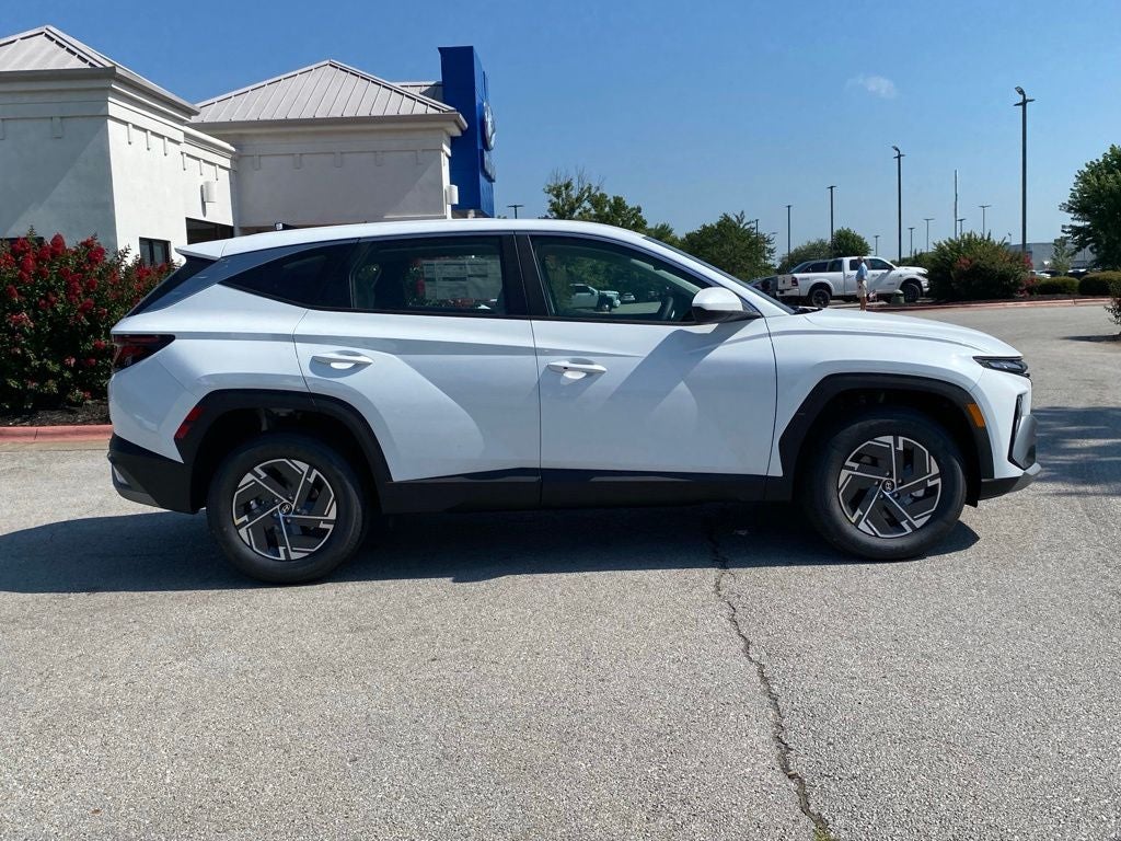 2026 Hyundai Tucson Hybrid Blue SE