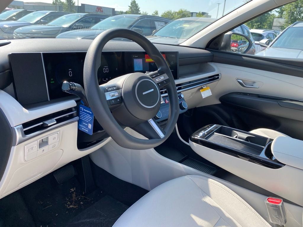 2026 Hyundai Tucson Hybrid Blue SE