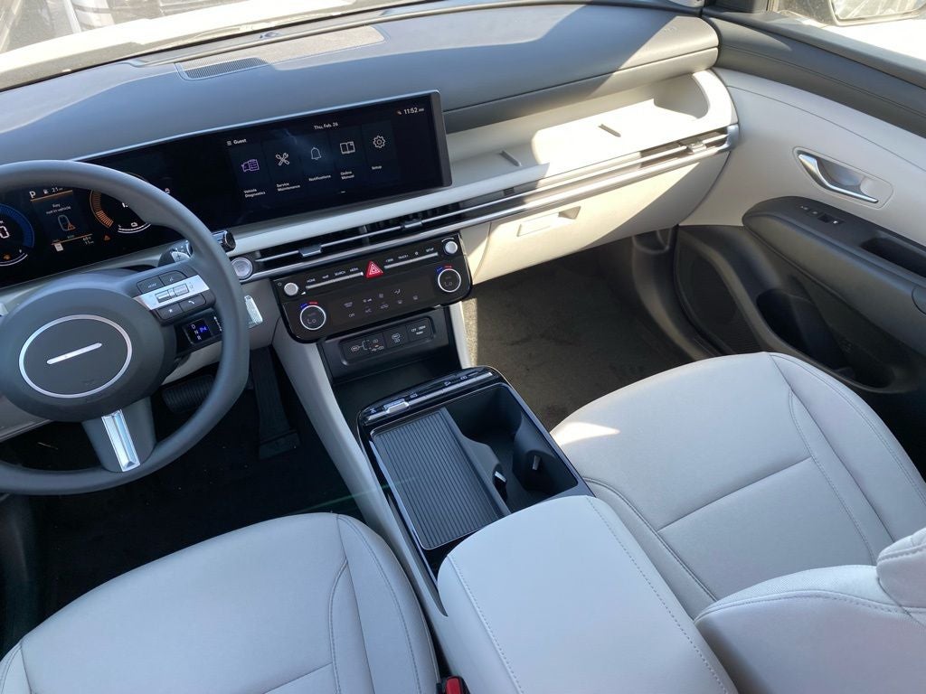 2026 Hyundai Tucson Hybrid Blue SE