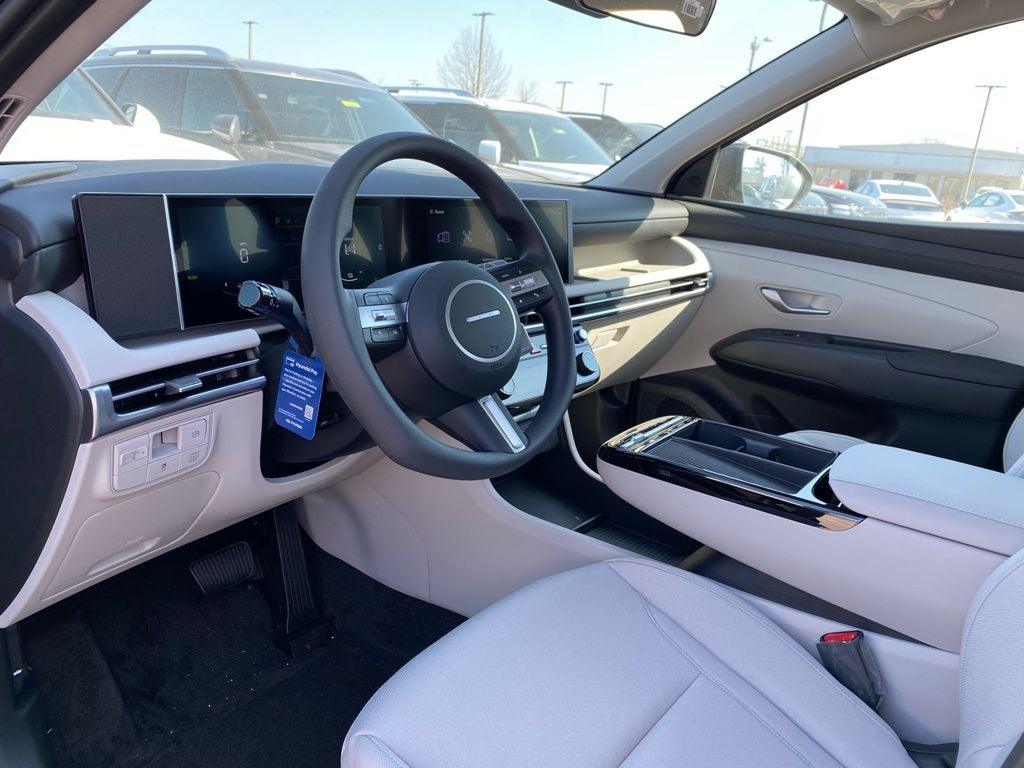 2026 Hyundai Tucson Hybrid Blue SE