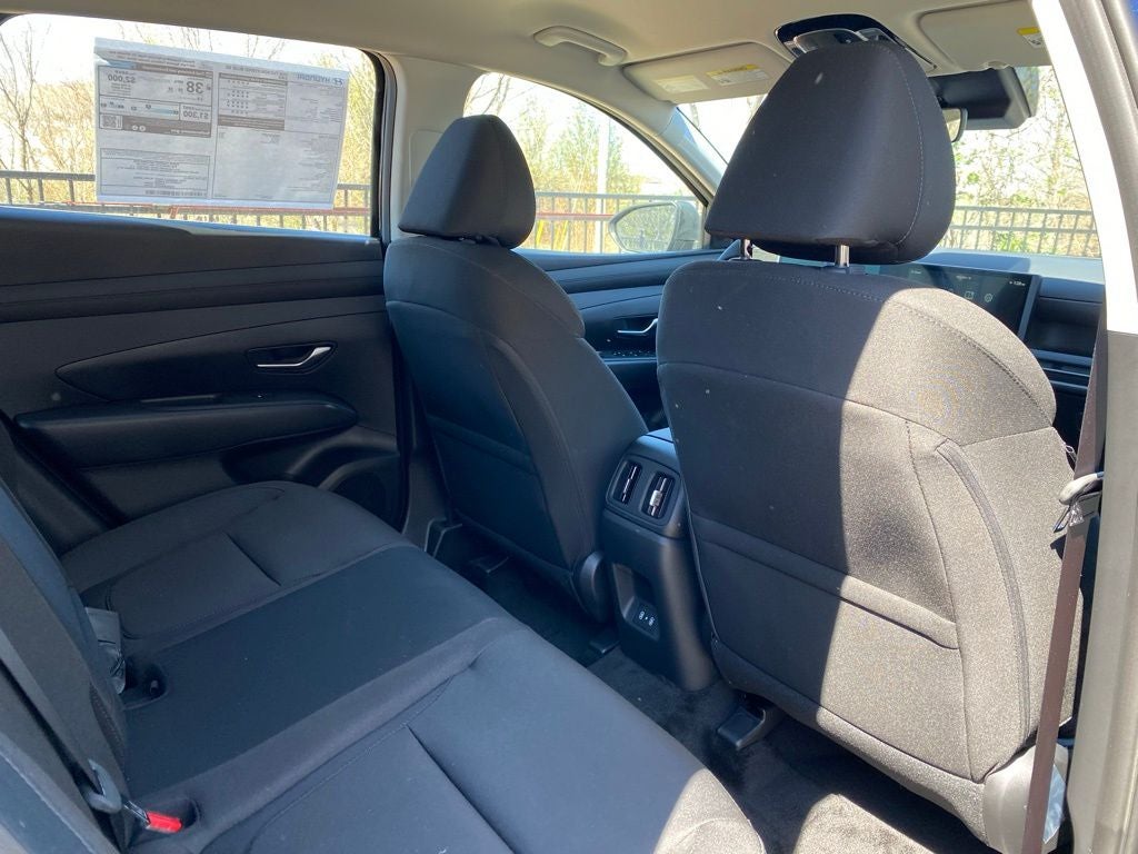 2026 Hyundai Tucson Hybrid Blue SE