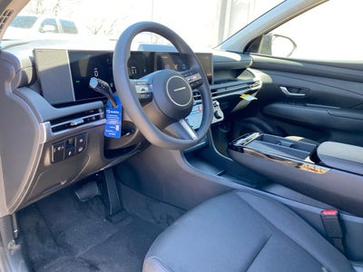 2026 Hyundai Tucson Hybrid Blue SE