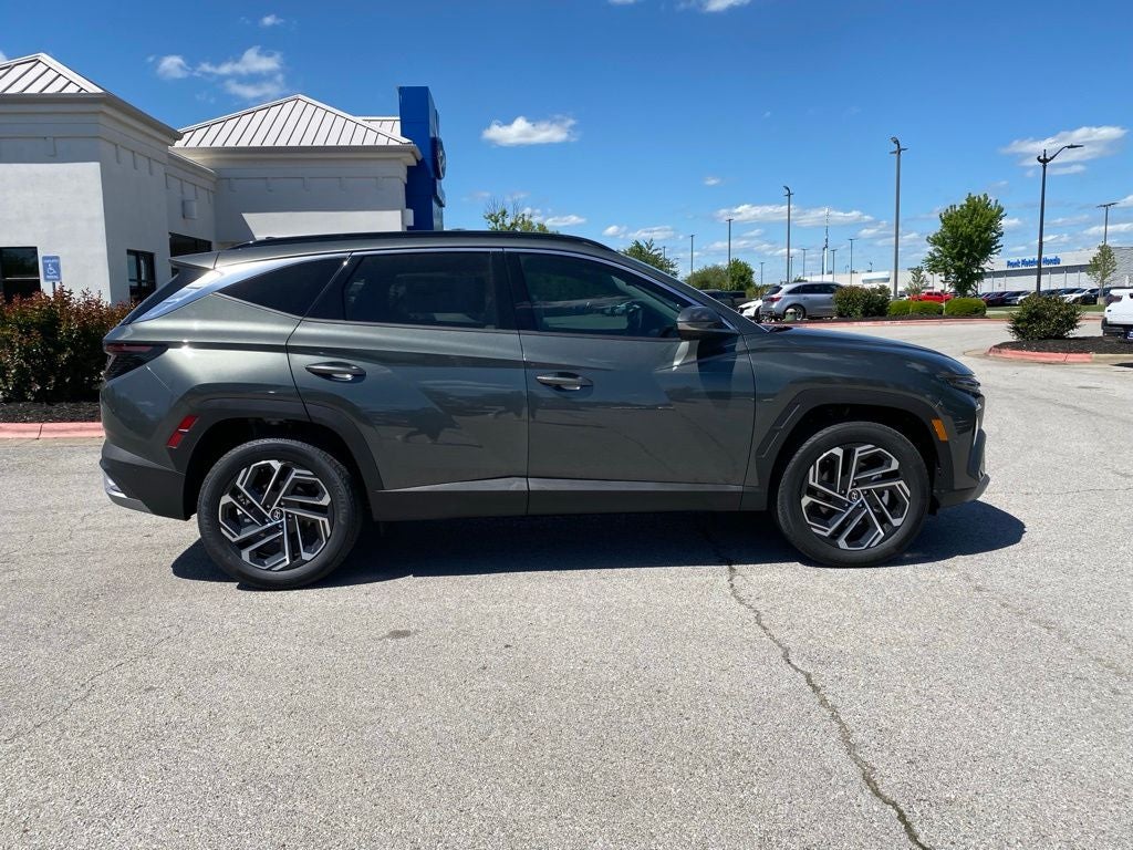 2026 Hyundai Tucson Hybrid Limited