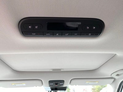 2027 Hyundai Palisade Hybrid Blue SEL Premium 7 Passenger