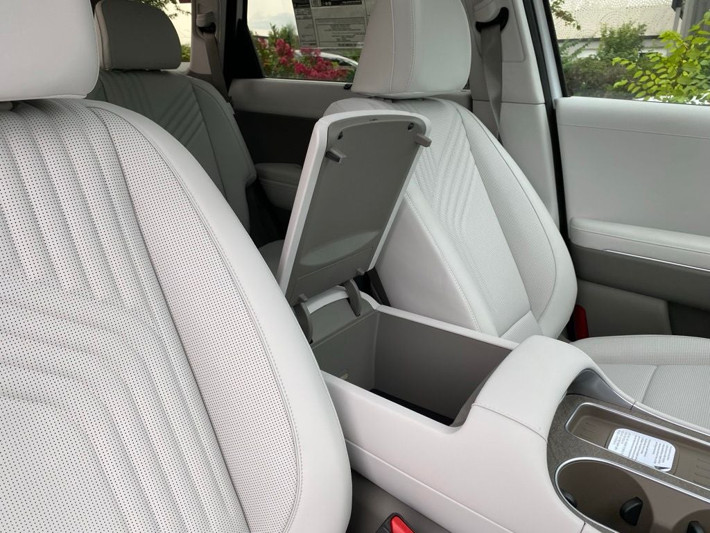 2026 Hyundai Palisade Hybrid SEL Premium 7 Passenger