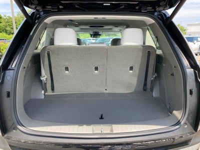 2026 Hyundai Palisade Hybrid SEL Premium 8 Passenger