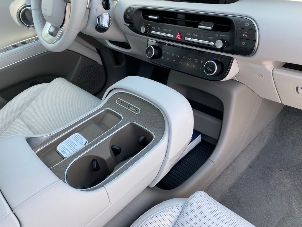 2026 Hyundai Palisade Hybrid SEL Premium 8 Passenger