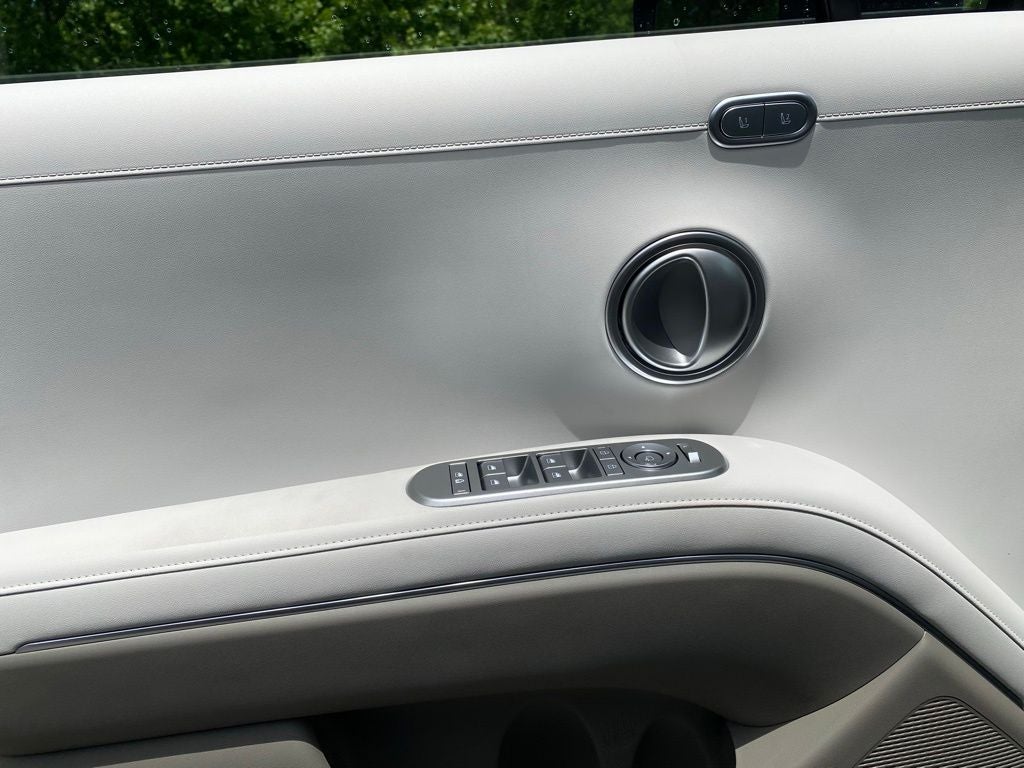 2026 Hyundai Palisade Hybrid SEL Premium 7 Passenger