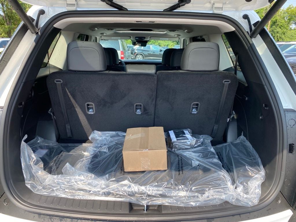 2026 Hyundai Palisade Hybrid SEL Premium 7 Passenger