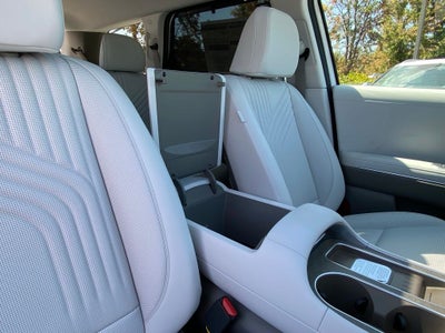 2026 Hyundai Palisade Hybrid SEL Premium 7 Passenger