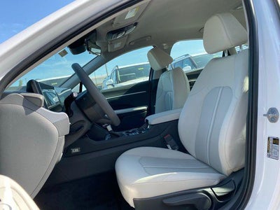 2025 Hyundai Sonata SE
