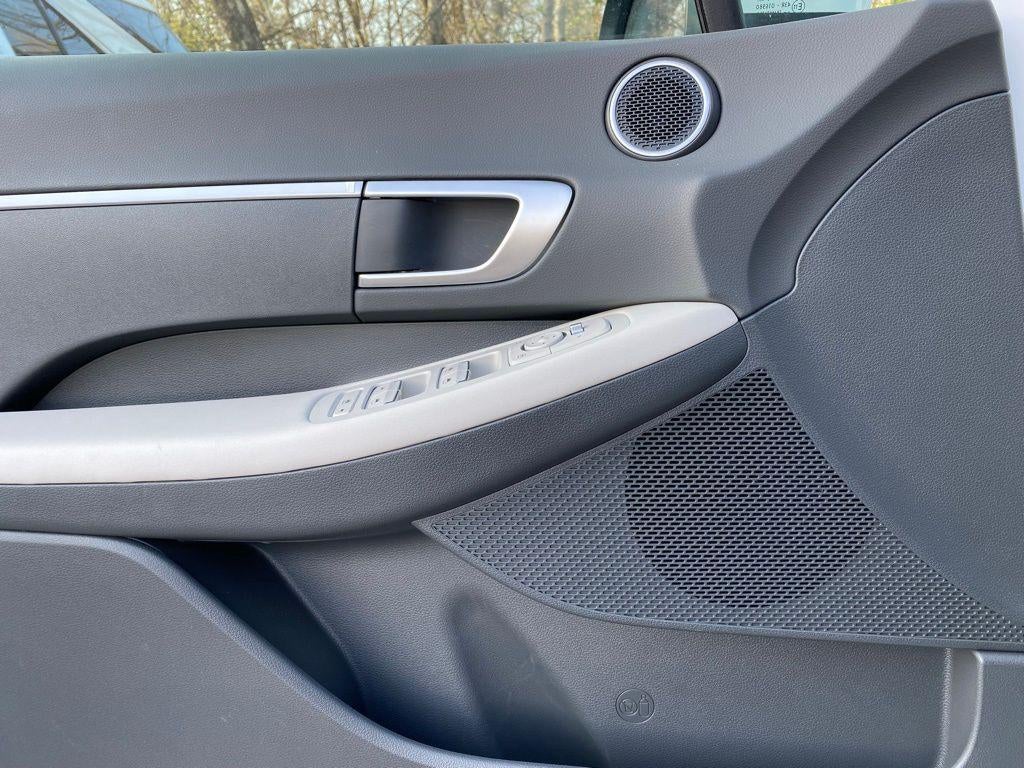 2025 Hyundai Sonata SE