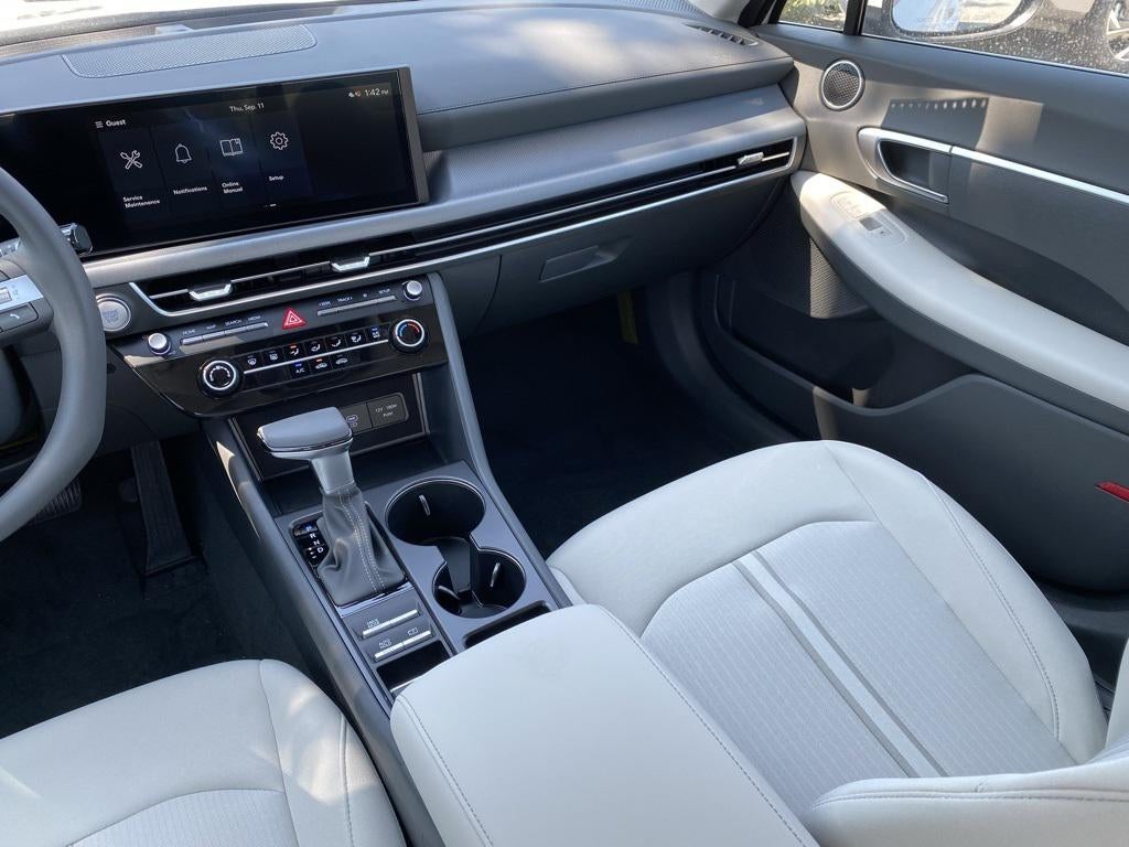 2025 Hyundai Sonata SE