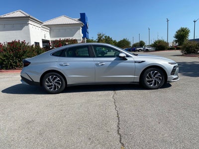 2026 Hyundai Sonata Hybrid Blue