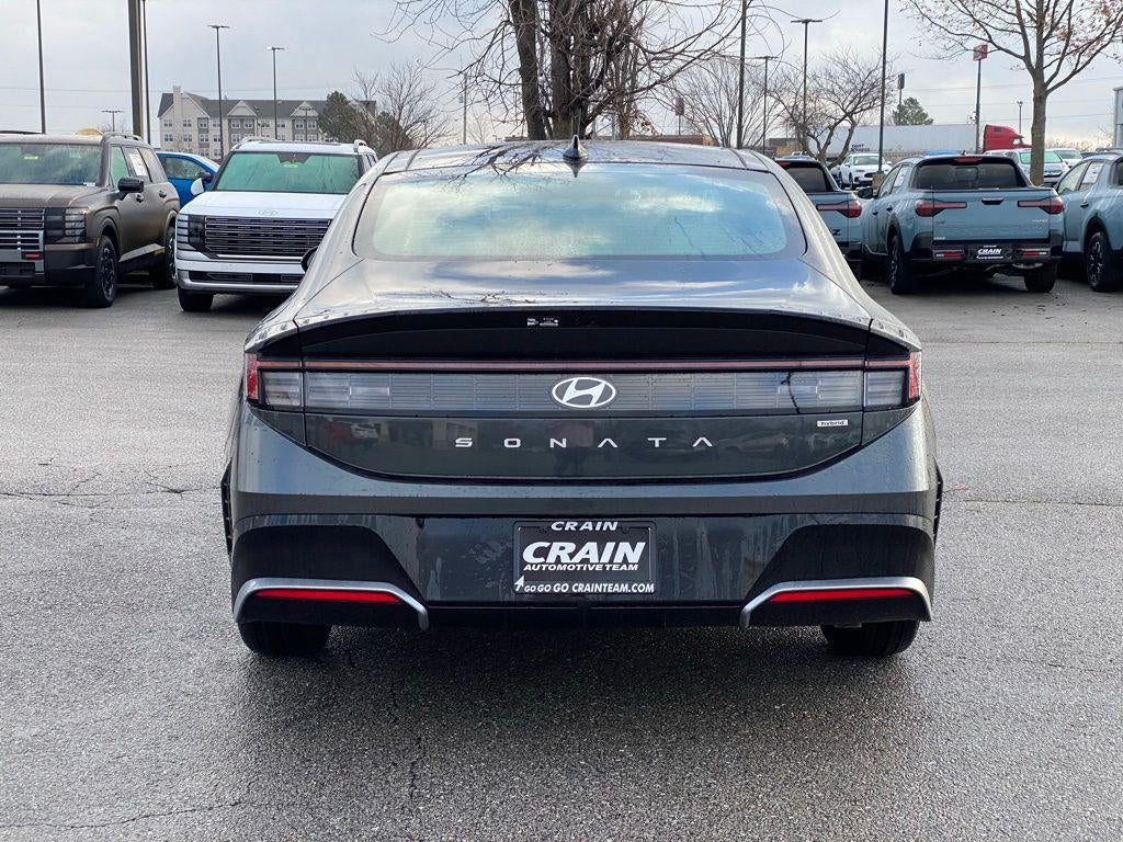 2026 Hyundai Sonata Hybrid SEL
