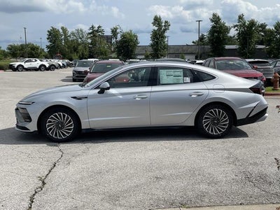 2025 Hyundai Sonata Hybrid Limited