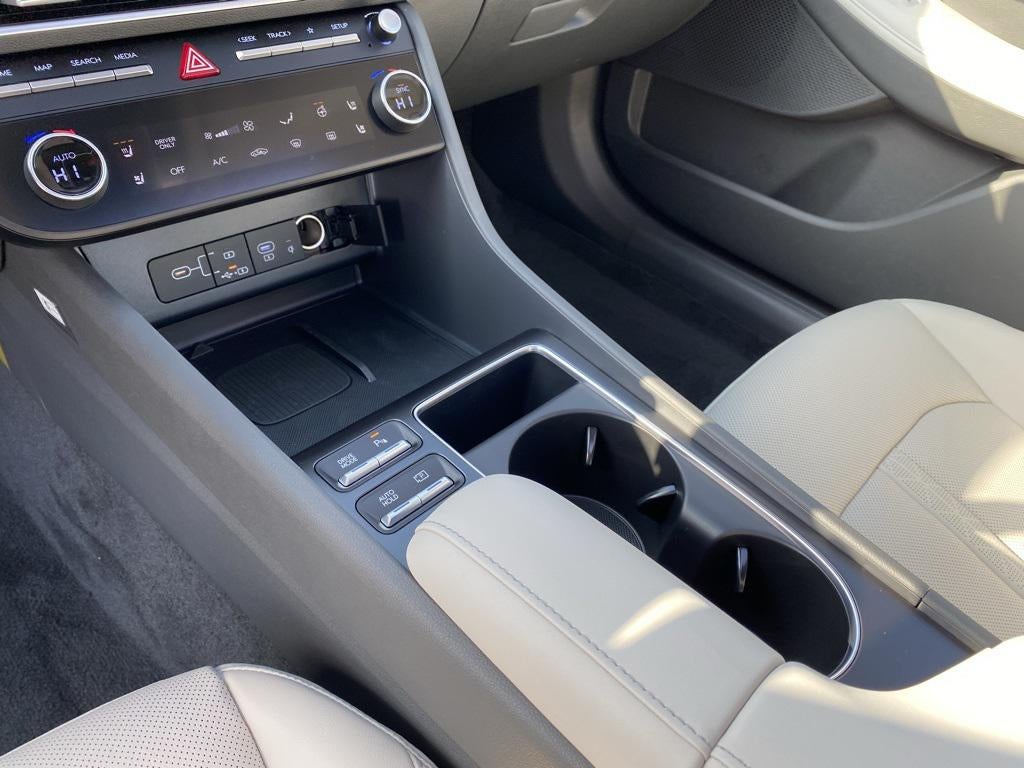 2026 Hyundai Sonata Hybrid Limited