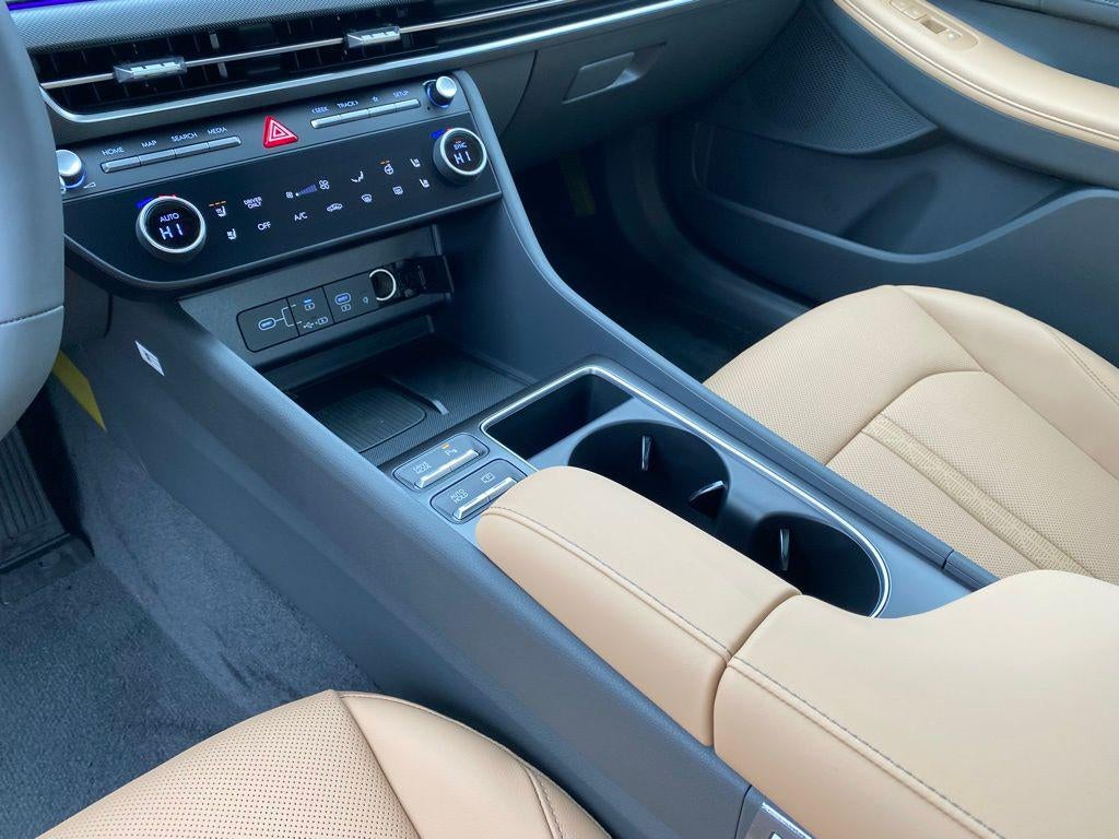 2026 Hyundai Sonata Hybrid Limited