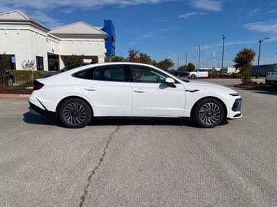 2027 Hyundai Sonata Hybrid Limited