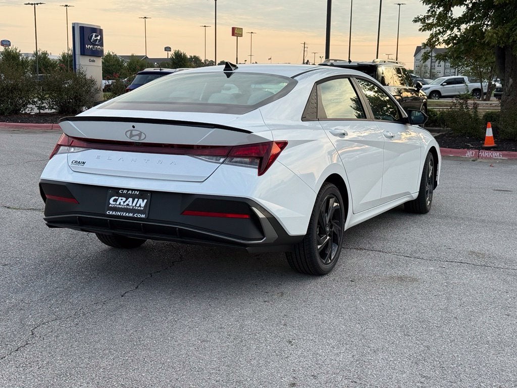 2026 Hyundai Elantra SEL Sport